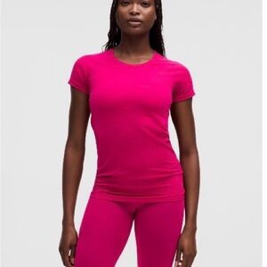 lululemon athletica Swiftly Tech Short-Sleeve Shirt 2.0 - Passionate (Pink)